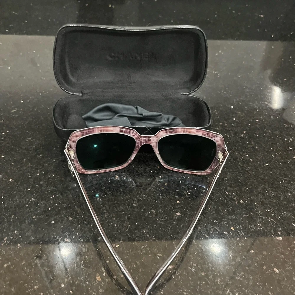 Authentic Big Chanel Sunglasses - Picture 4 of 5